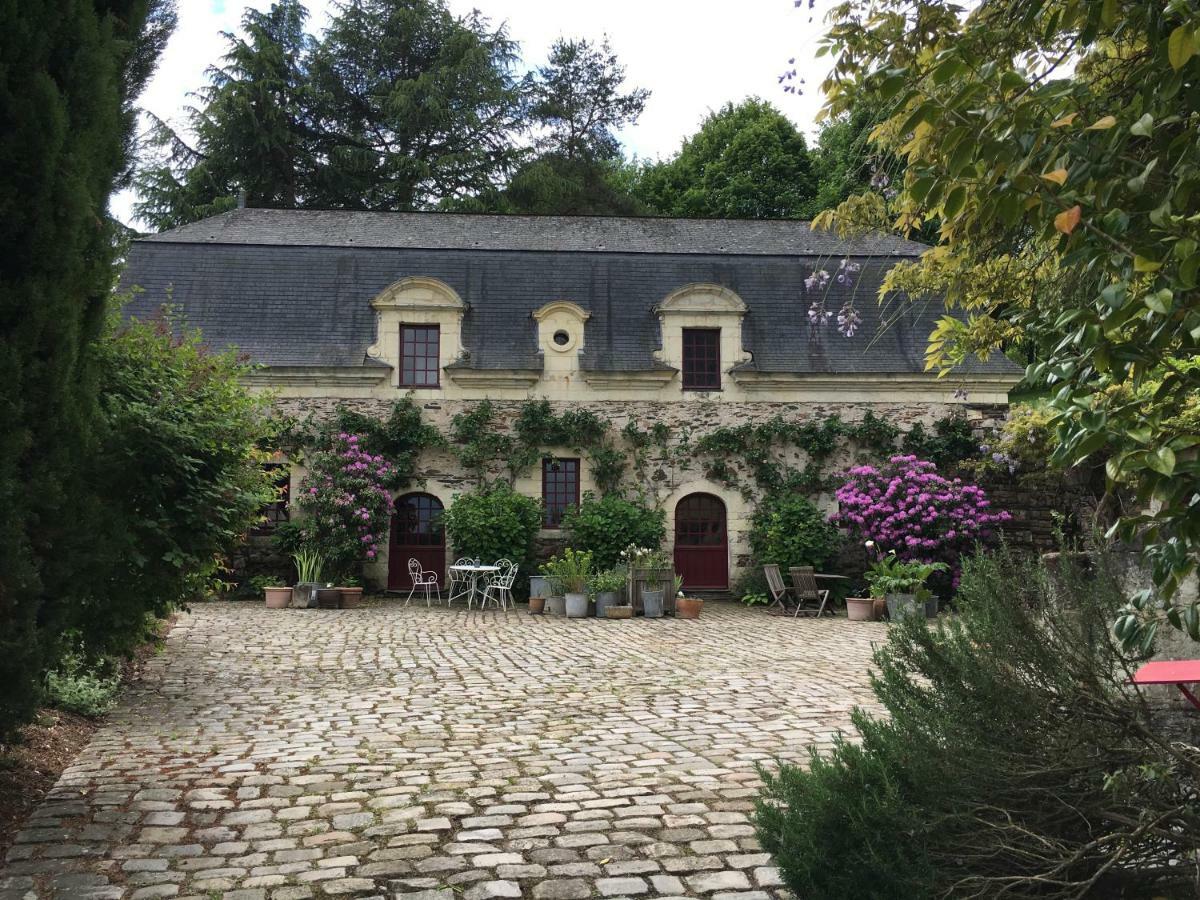 Manoir De La Groye Saint-Saturnin-sur-Loire Exterior photo